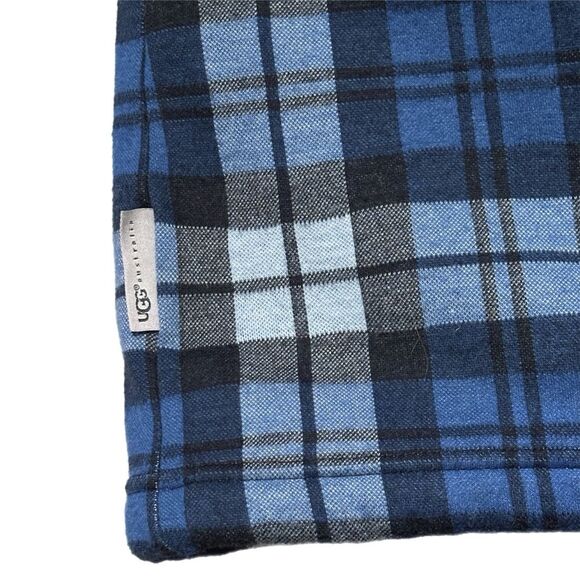 UGG Australia Kalib Blue Plaid Sherpa Lined Robe Men’s Size L - Picture 8 of 10